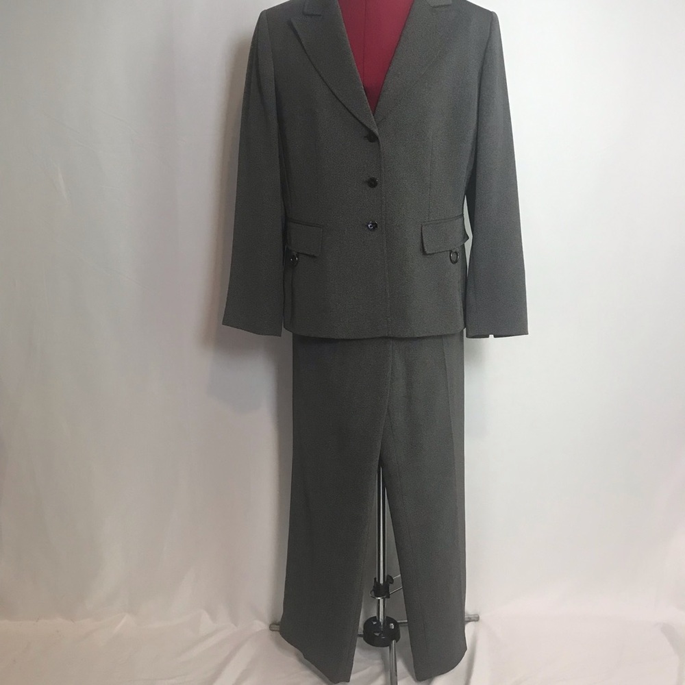 Tahari ASL Pantsuit Women's Petite Size 12P Grey 2-Piece Set Blazer & Pant - Picture 12 of 12